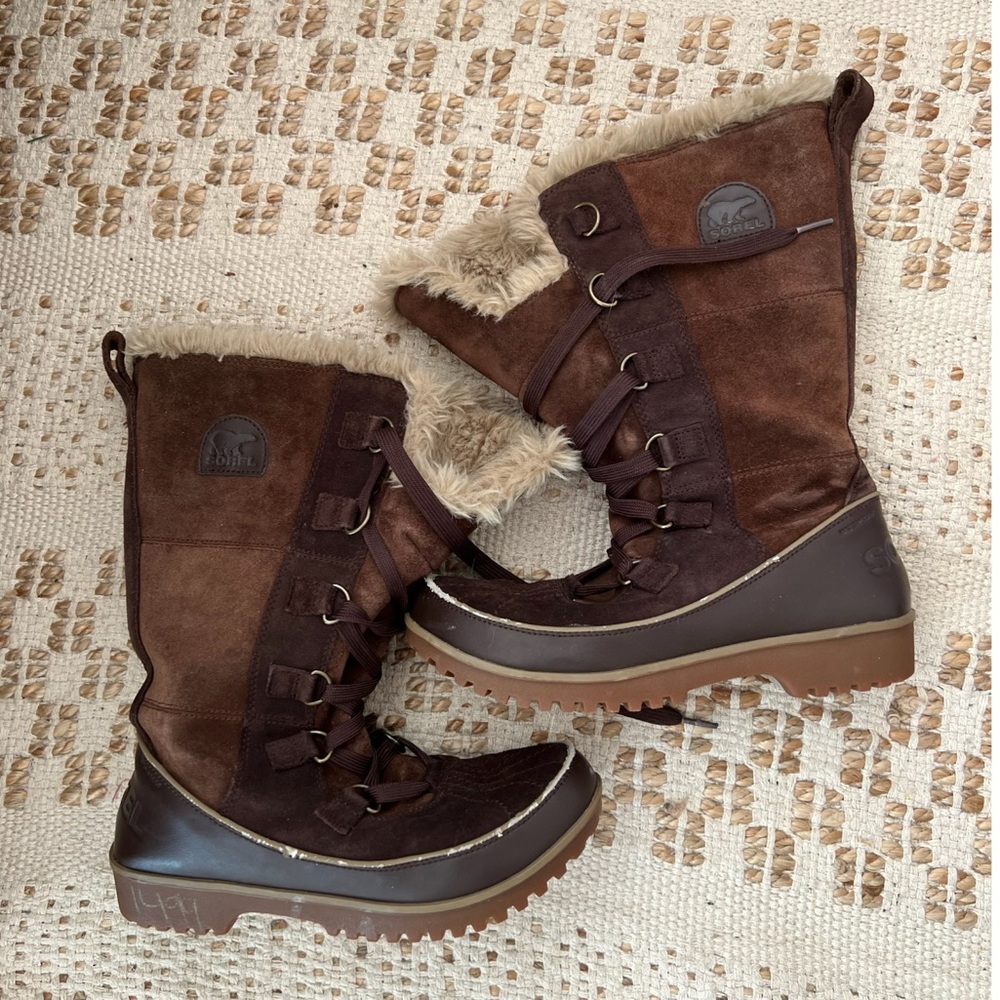 Sorel Women's Tivoli High II Brown Lace Up Boots Size 8